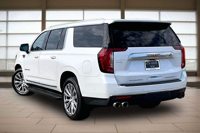 Used 2023 White GMC Denali image 13