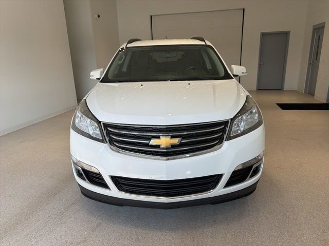 Used 2017 Chevrolet Traverse 1LT with VIN 1GNKRGKD5HJ278414 for sale in Standish, MI