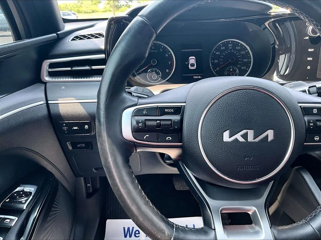 Used 2024 Gray Kia GT-Line image 17