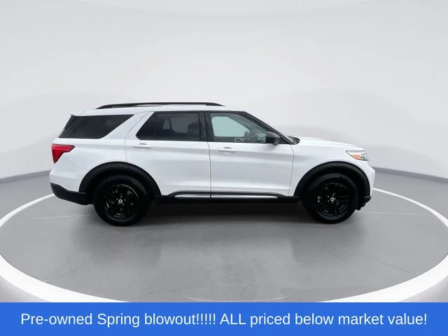 Used 2020 White Ford XLT image 9