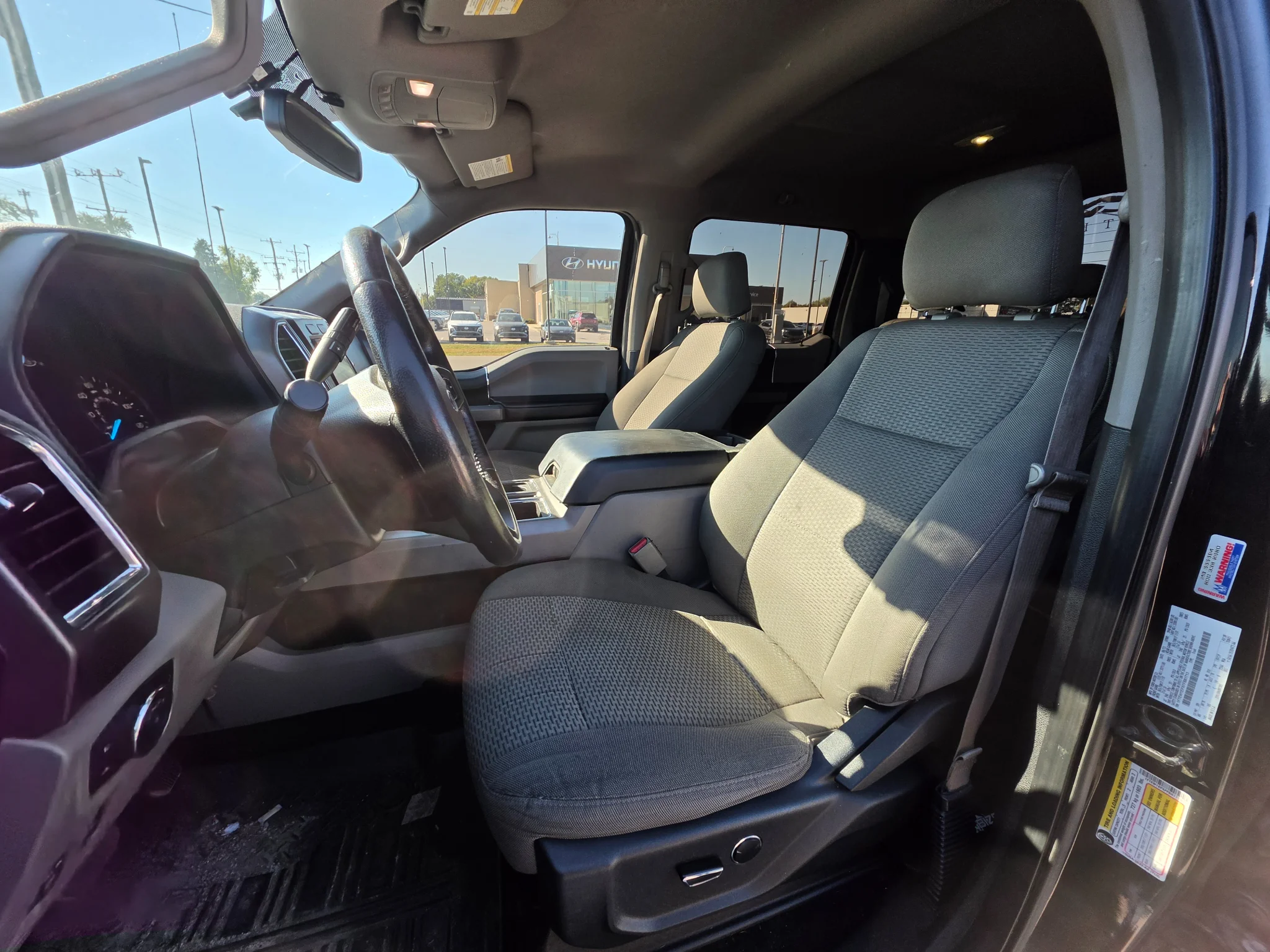 Used 2015 Tuxedo Black Metallic Ford XLT image 10
