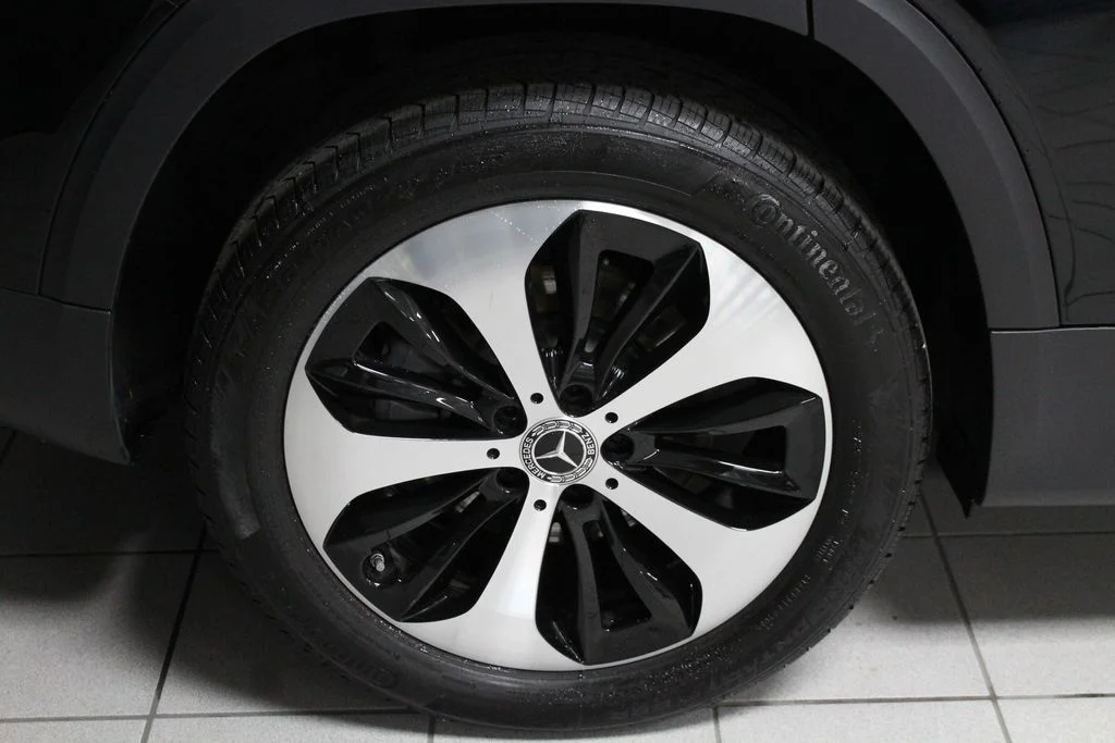 Certified Used 2026 Black Mercedes-Benz GLB 250 image 10