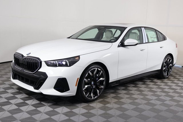 2027|BMW|5 Series|530i|4D Sedan