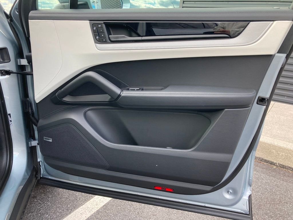 2026 Porsche Cayenne Coup Base - Photo 19