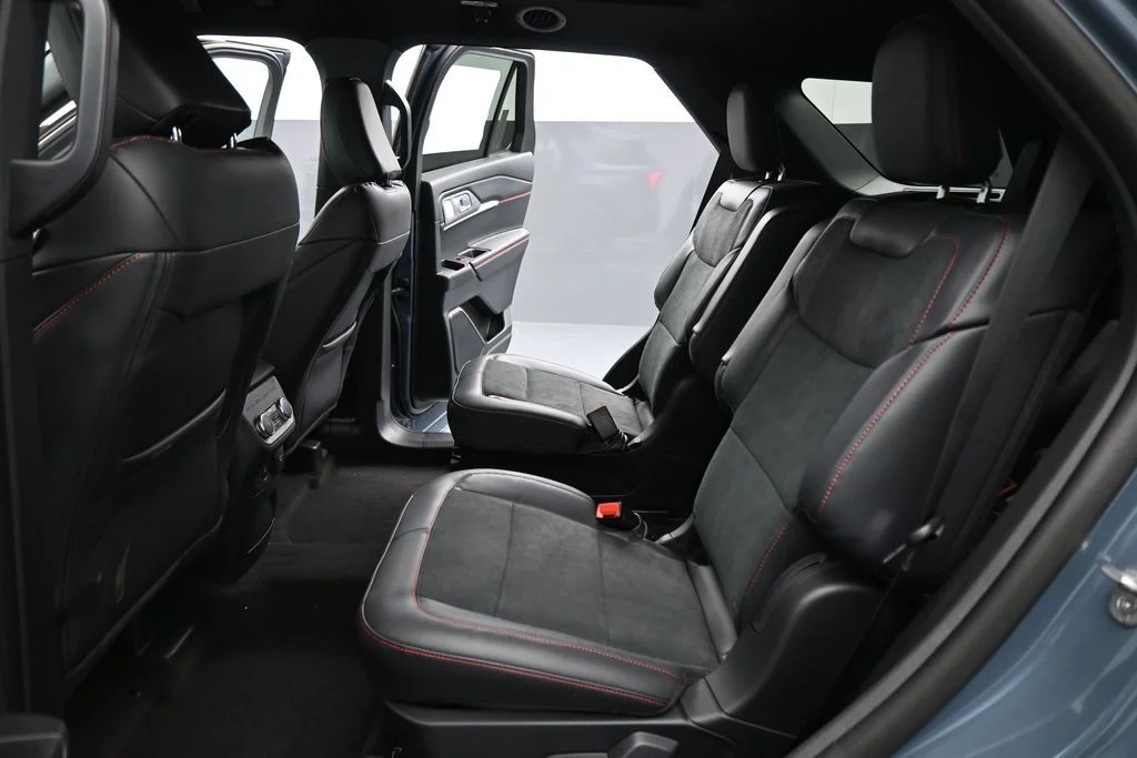 New 2026 Vapor Blue Metallic Ford ST image 21