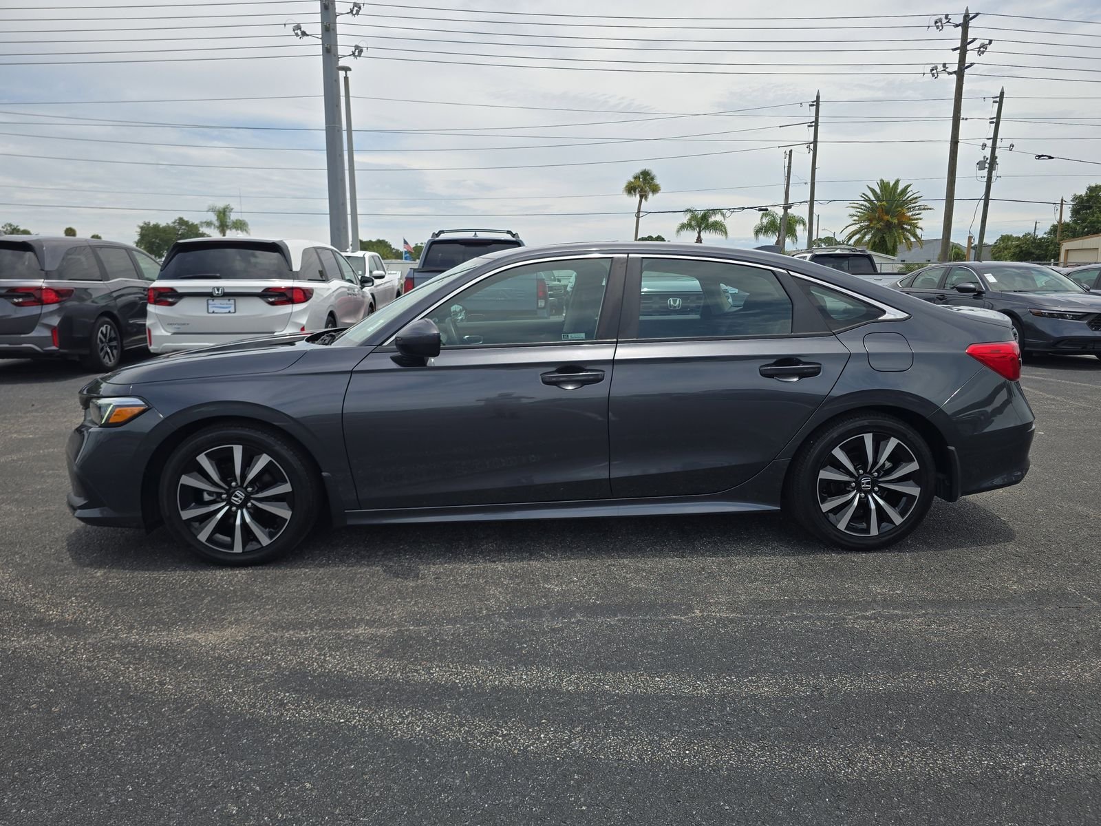 2024 Honda Civic EX - Photo 6