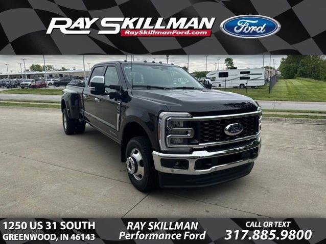 New 2026 Agate Black Metallic Ford Lariat image 32