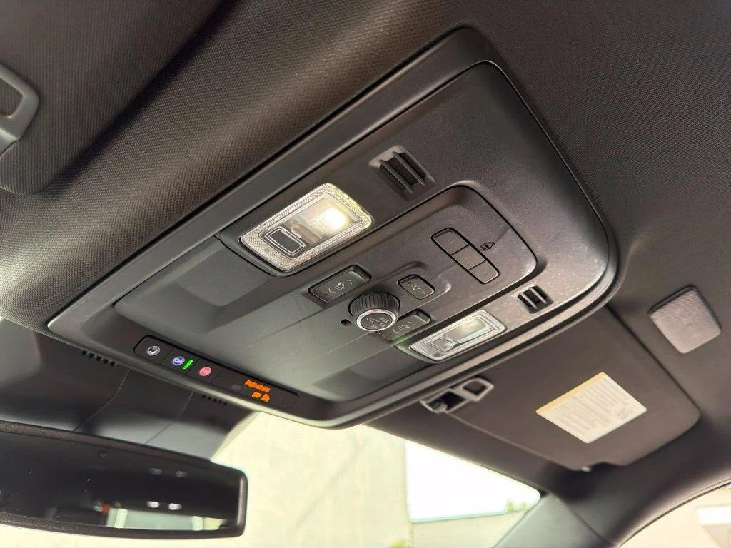 2023 Cadillac Escalade Luxury - Photo 46