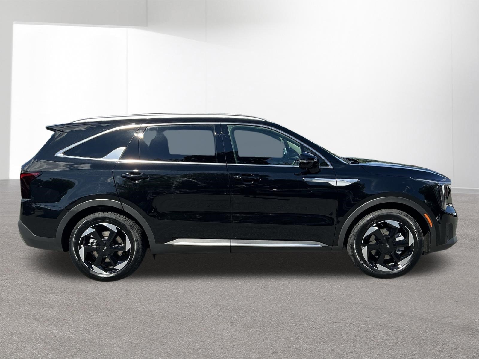 New 2026 Aurora Black Pearl Kia EX image 2