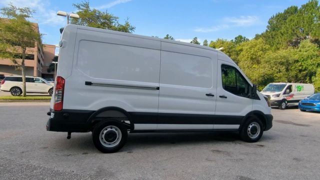 New 2026 Oxford White Ford Cargo Van image 92