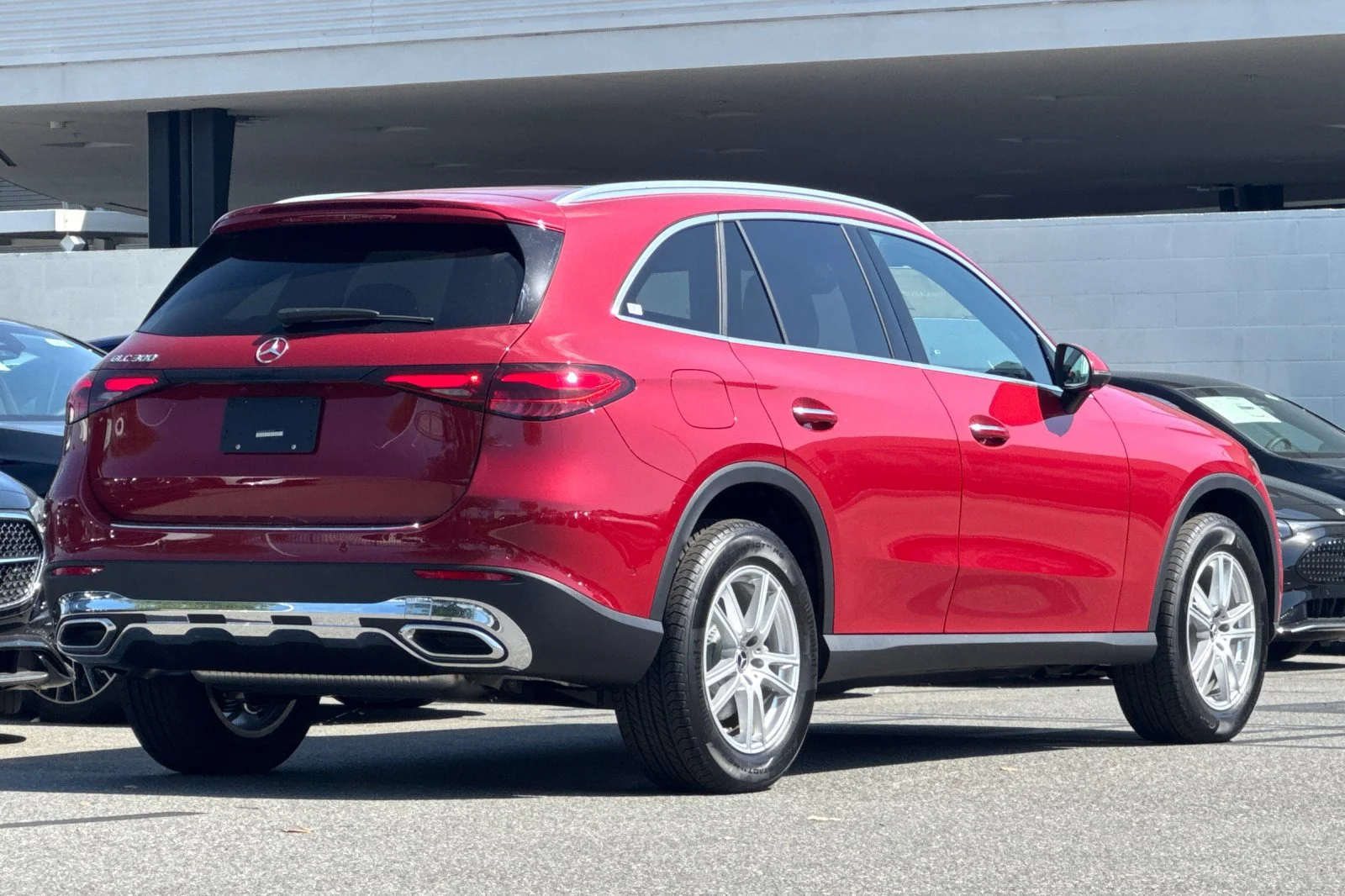 2026 Mercedes-Benz GLC Base - Photo 4