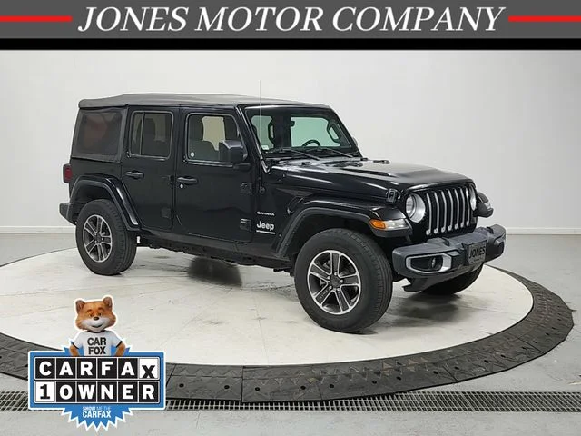 2023 Jeep Wrangler Sahara's photo