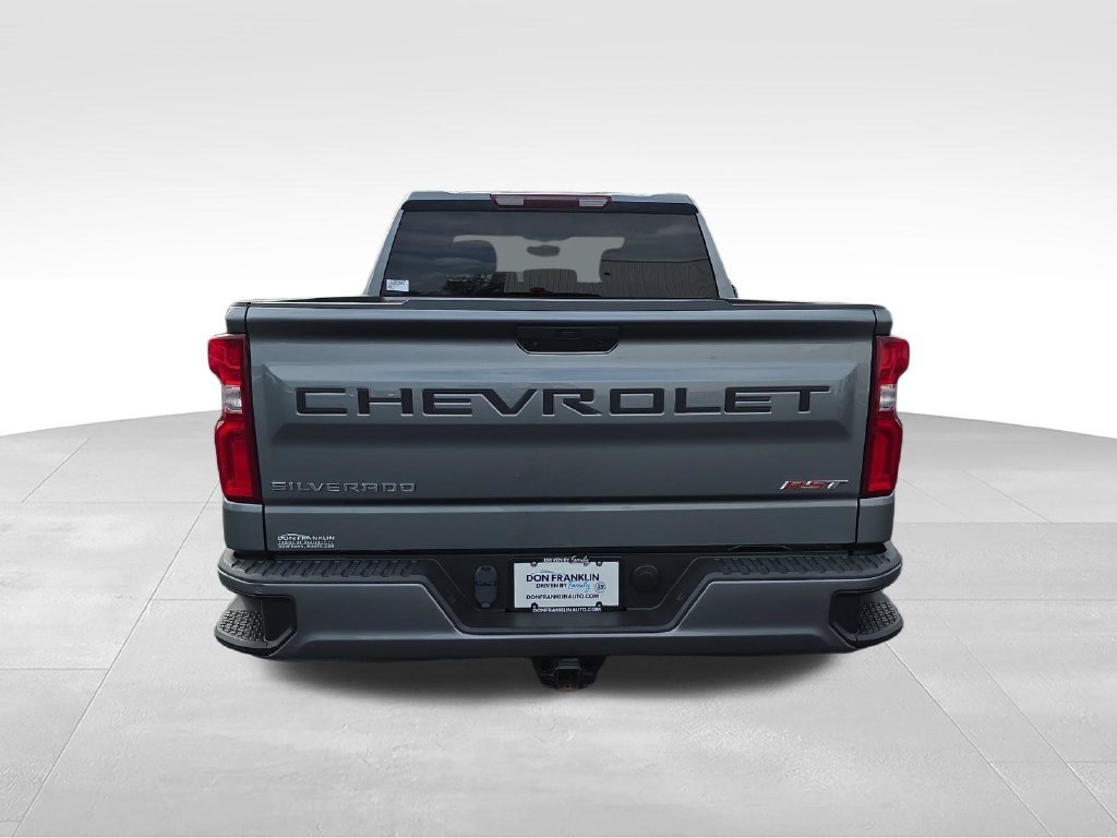 Used 2020 Gray Chevrolet RST image 4