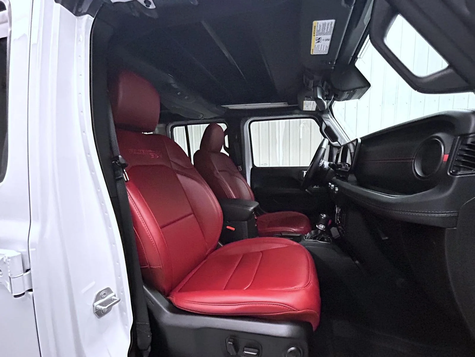 Used 2024 White Jeep Rubicon 392 image 15
