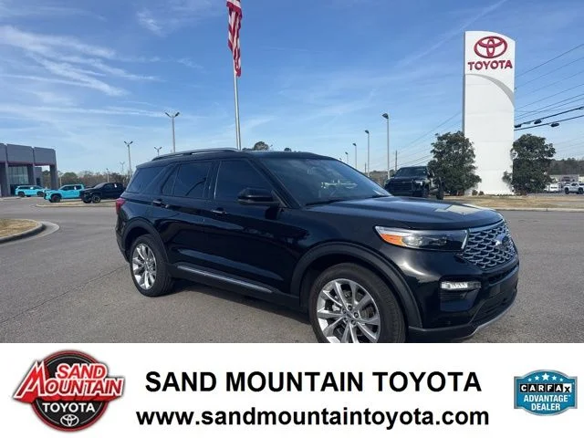 2023 Ford Explorer Platinum 4WD's photo