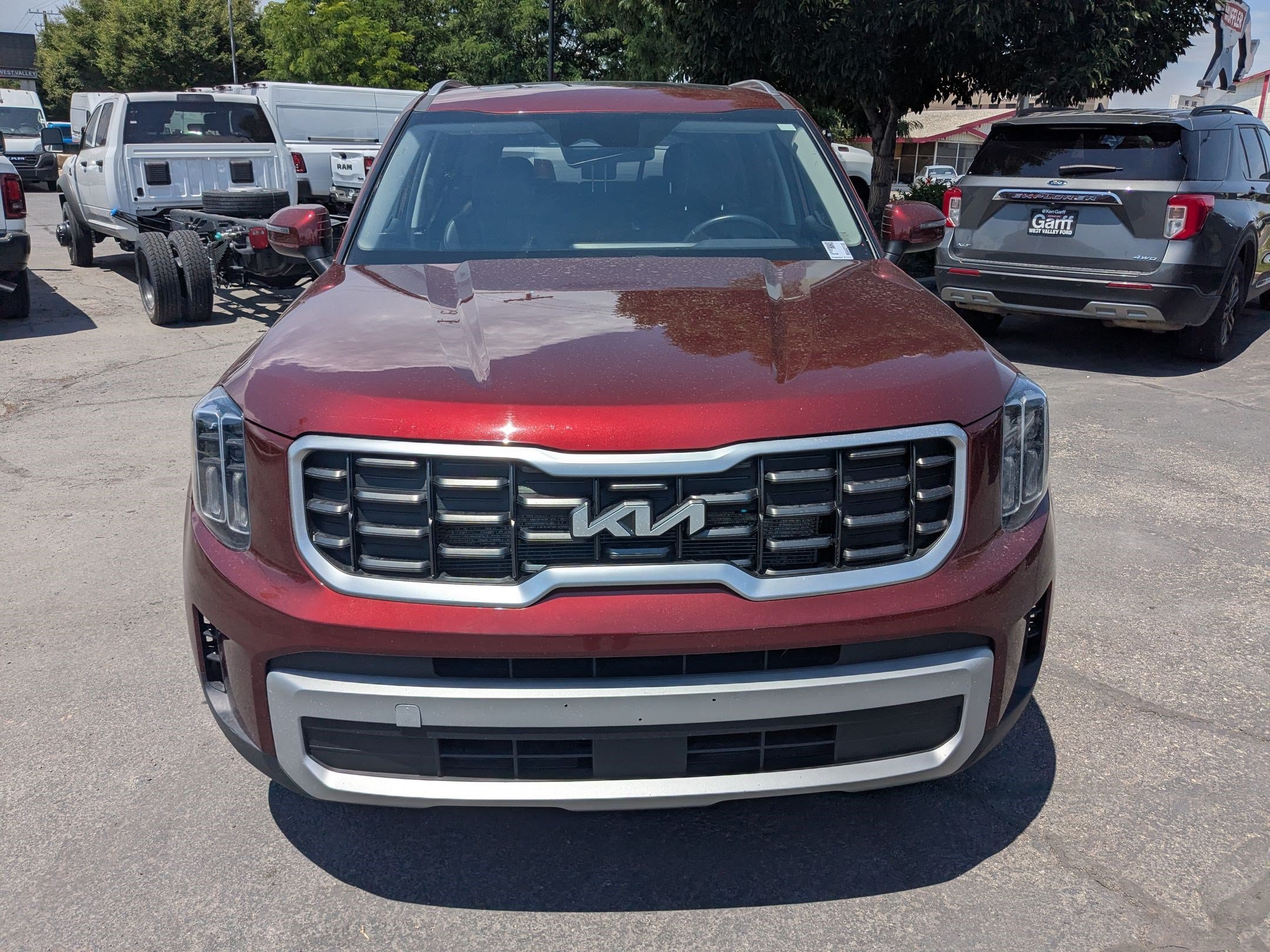 Used 2024 Dawning Red Kia S image 9