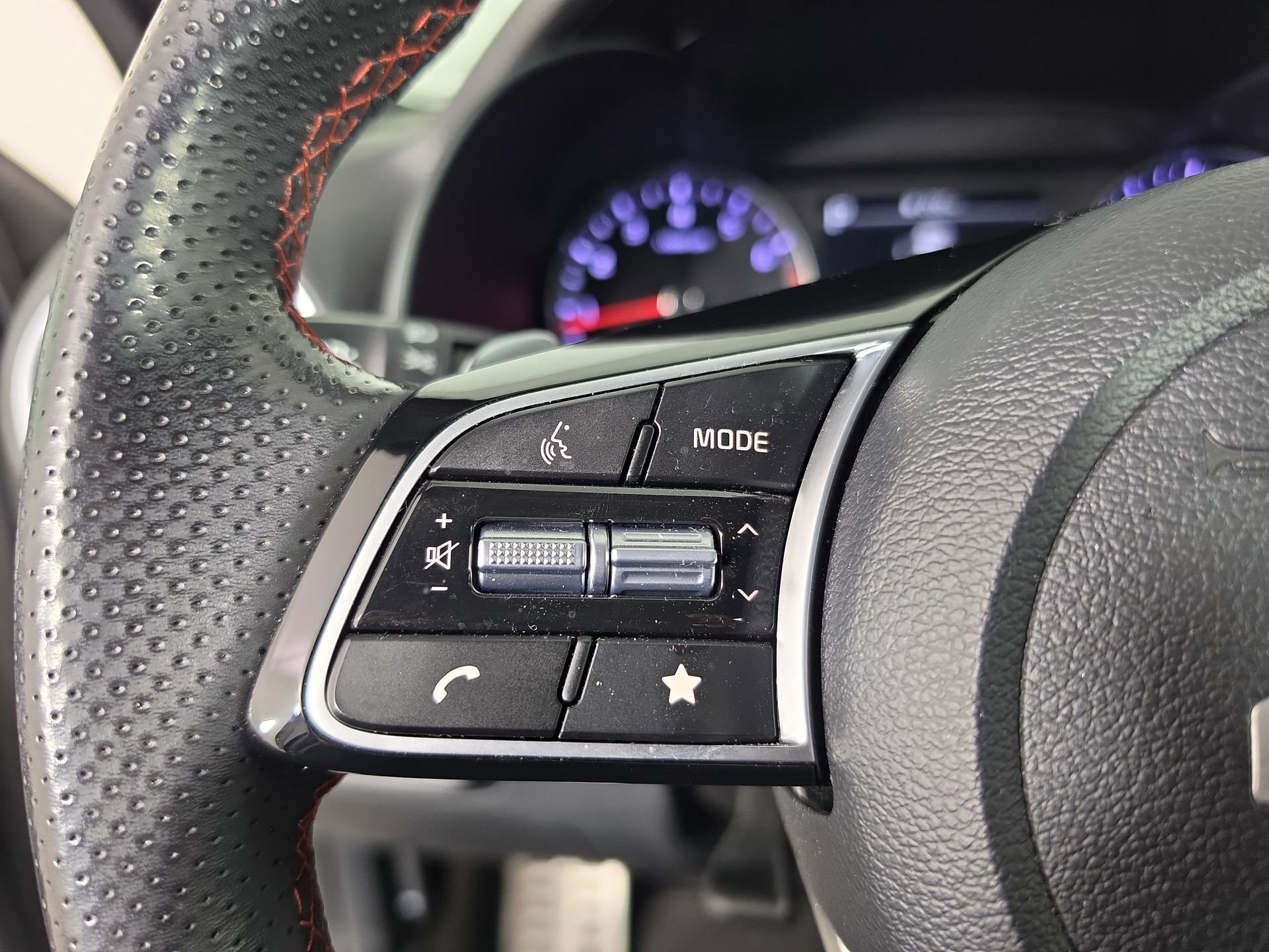 Used 2024 Gray Kia GT image 18