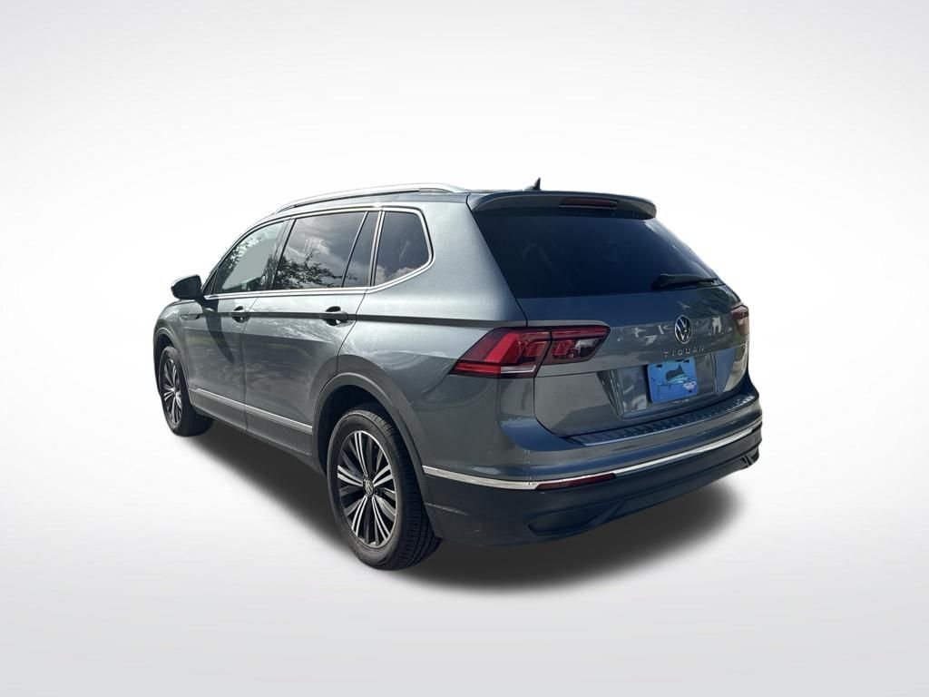 Used 2024 Gray Volkswagen 2.0T Wolfsburg Edition image 6