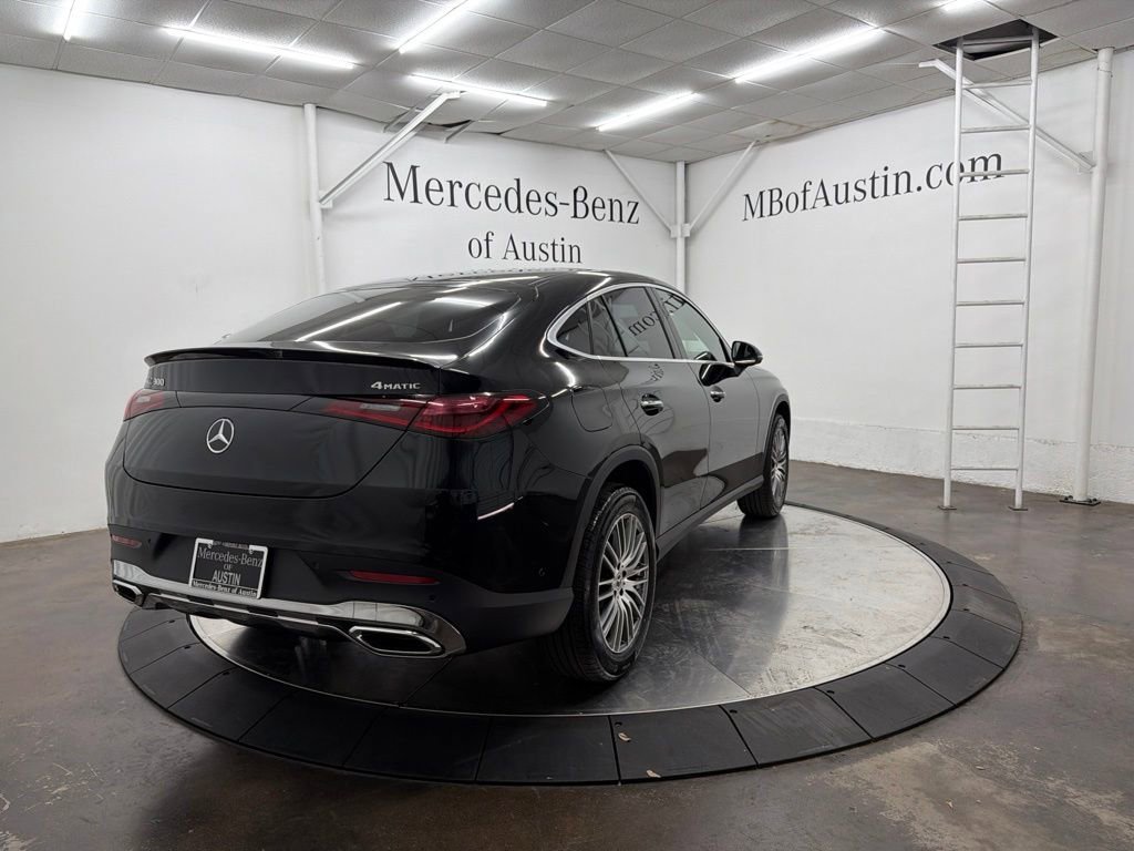 New 2026 Black Mercedes-Benz GLC 300 image 42