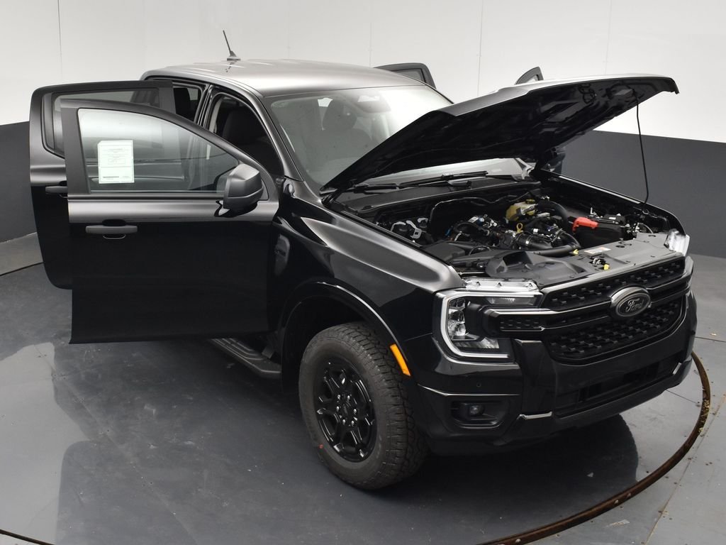 New 2026 Shadow Black Ford XLT image 34