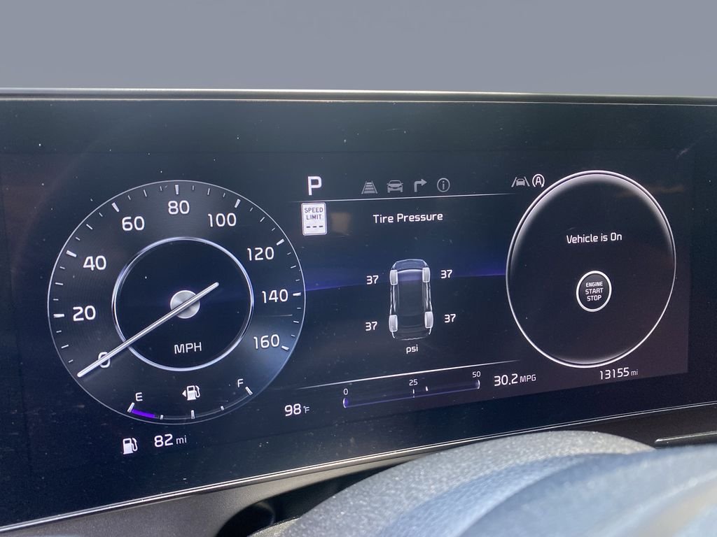 Used 2024 Wolf Gray Kia SX-Prestige image 38