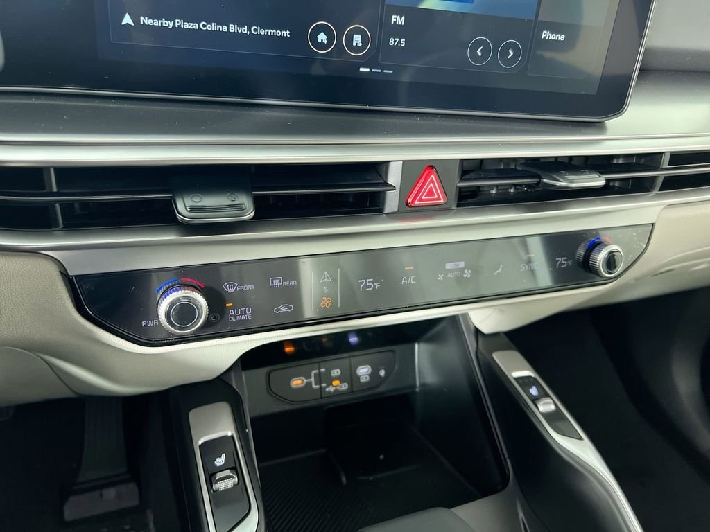 2026 Kia Sorento EX - Photo 26