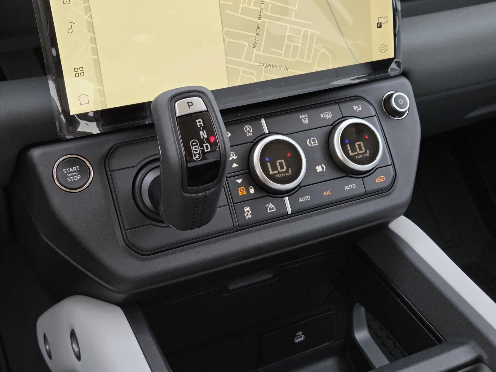 New 2026 Keswick Green Land Rover Trophy Edition Keswick image 29