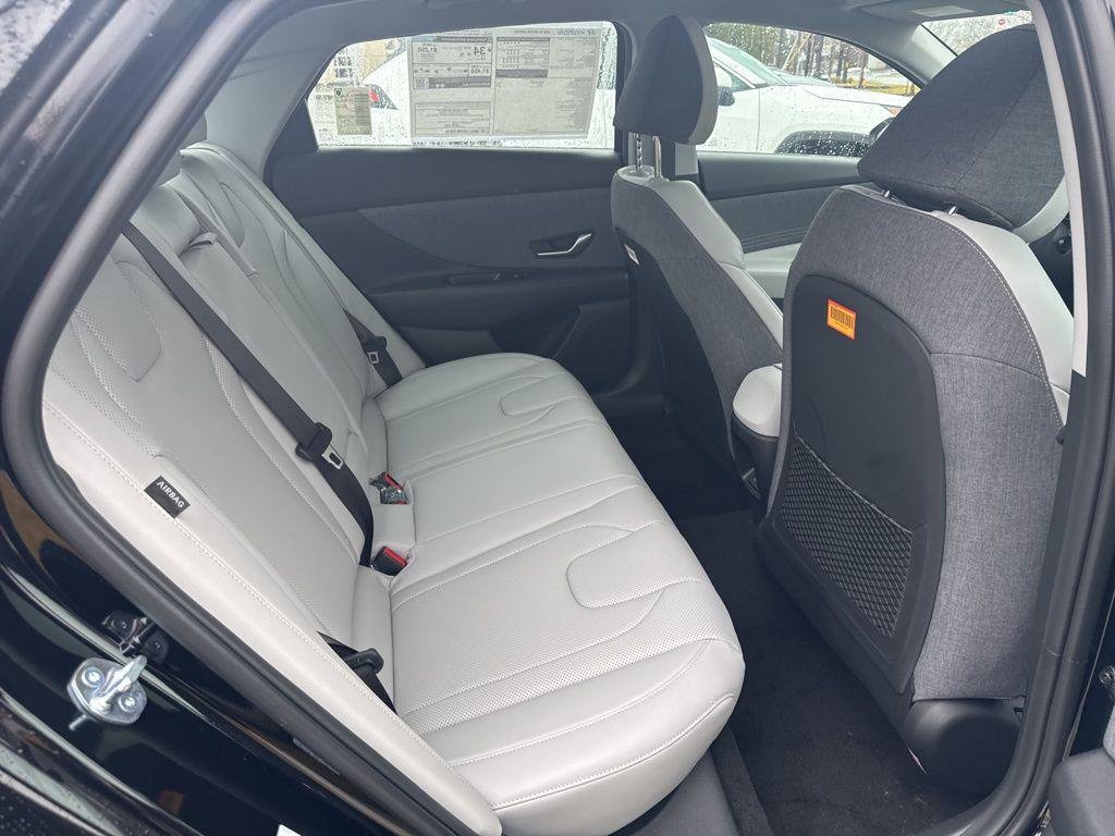 New 2026 Black Hyundai Limited image 38