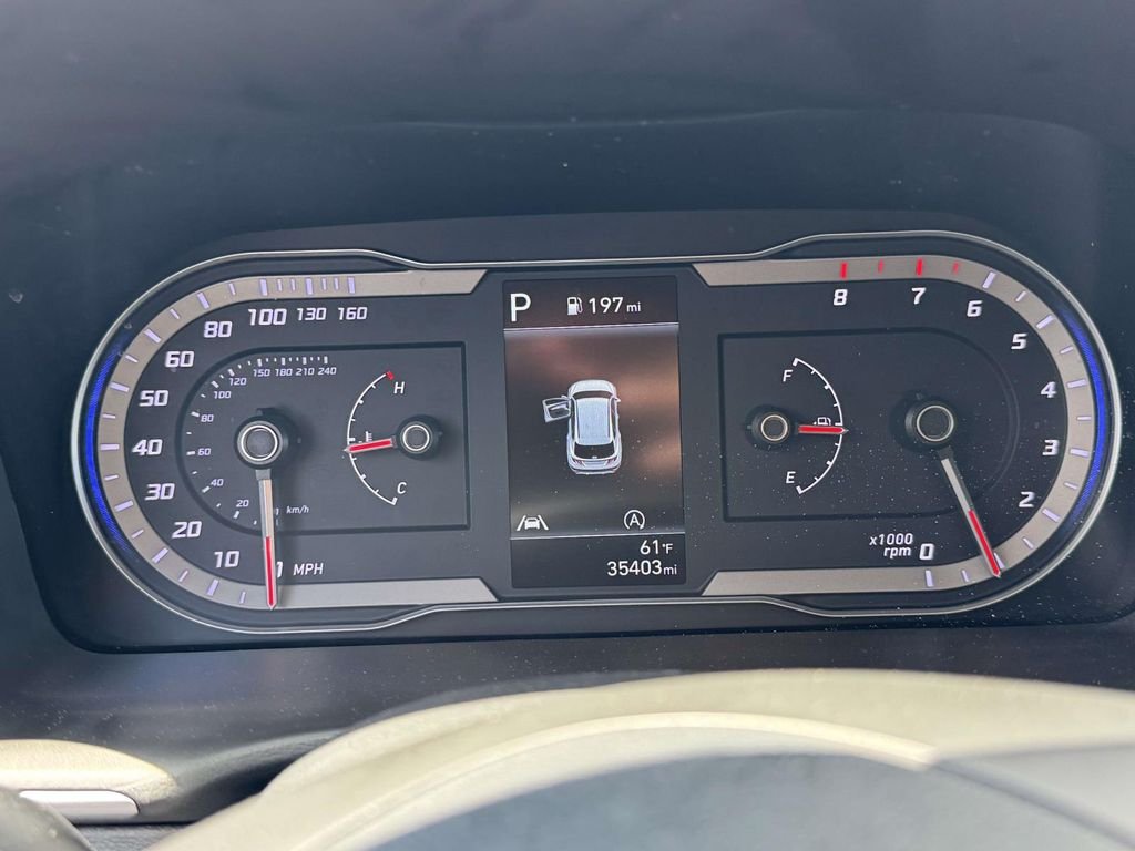 Used 2023 Silver Hyundai SEL image 21