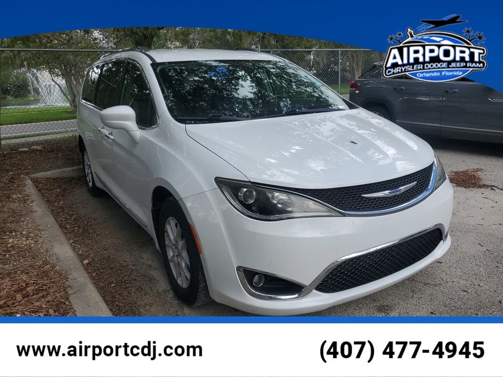 Used 2020 White Chrysler Touring L image 1