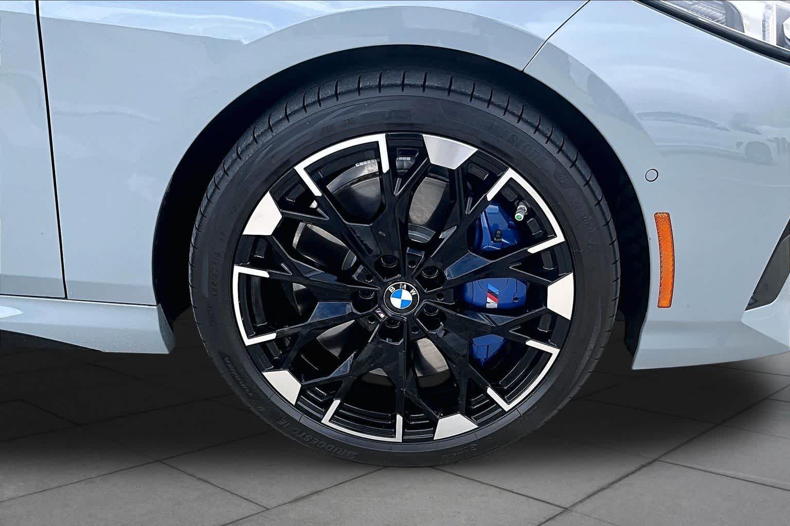 2025 BMW 2 Series M235 - Photo 20