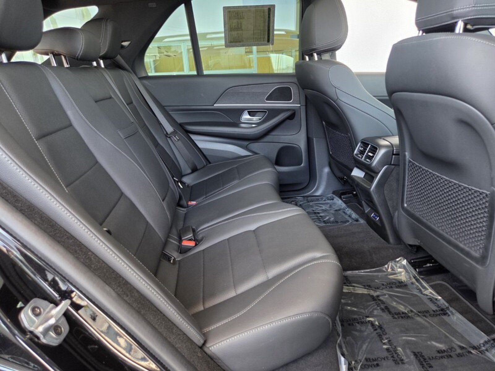 Certified Used 2026 Obsidian Black Metallic Mercedes-Benz GLE 350 image 18
