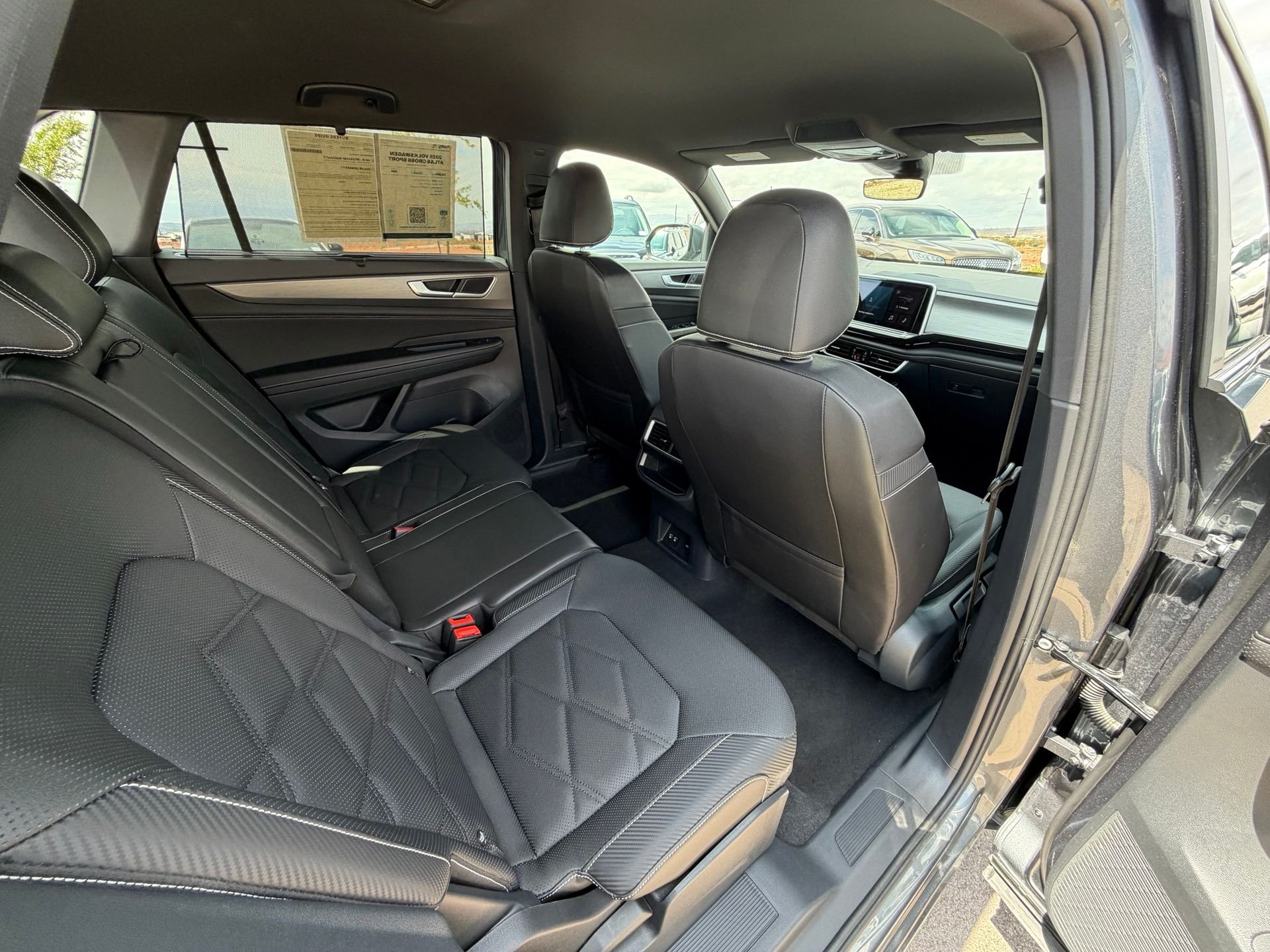 Used 2025 Gray Volkswagen 2.0T SE w/Technology image 43