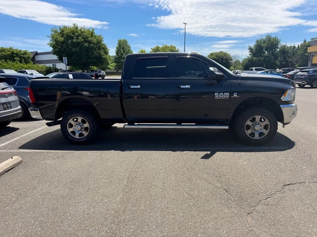 Used 2017 Black Ram Big Horn image 5