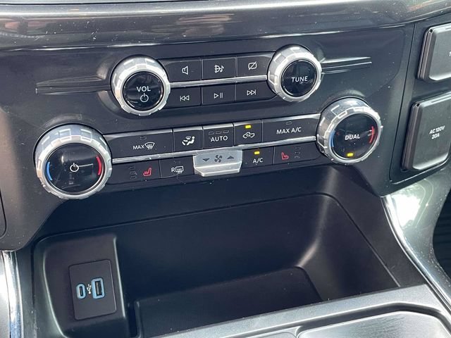 Used 2022 Atlas Blue Metallic Ford XLT image 44