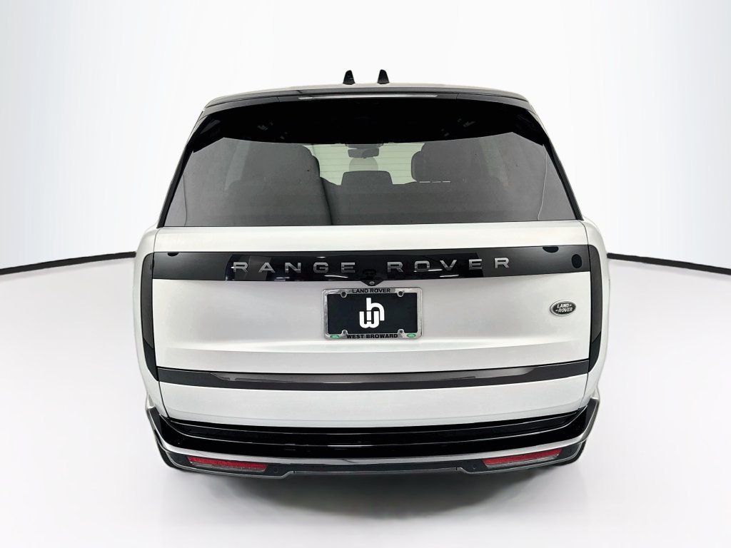 Certified Used 2023 Silver Land Rover Autobiography image 6