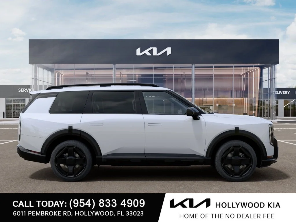 New 2027 White Pearl Kia  image 7