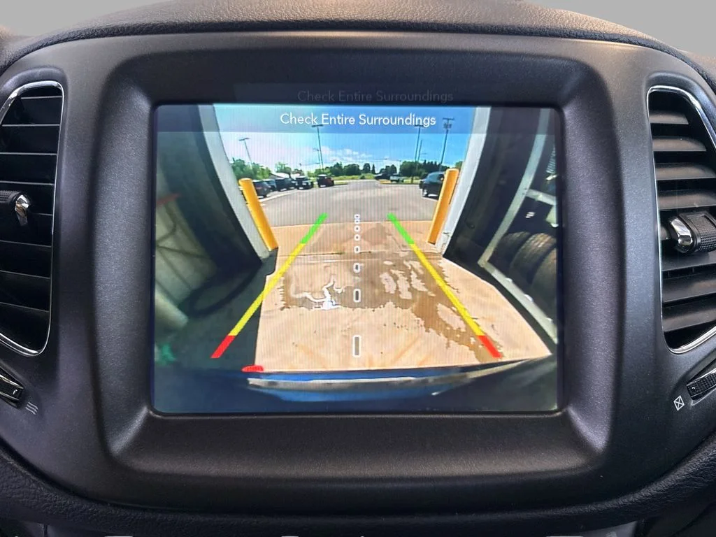 Used 2019 Blue Jeep Trailhawk image 19