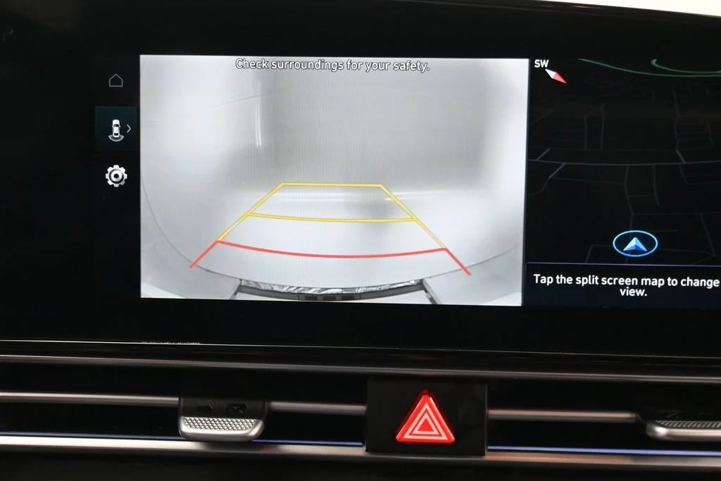 Used 2025 White Hyundai Limited image 16