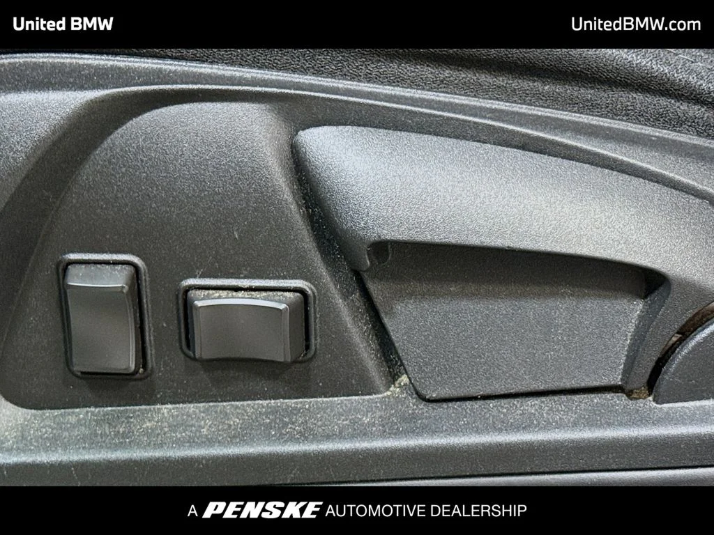 Used 2016 White Frost GMC SLE-1 image 4