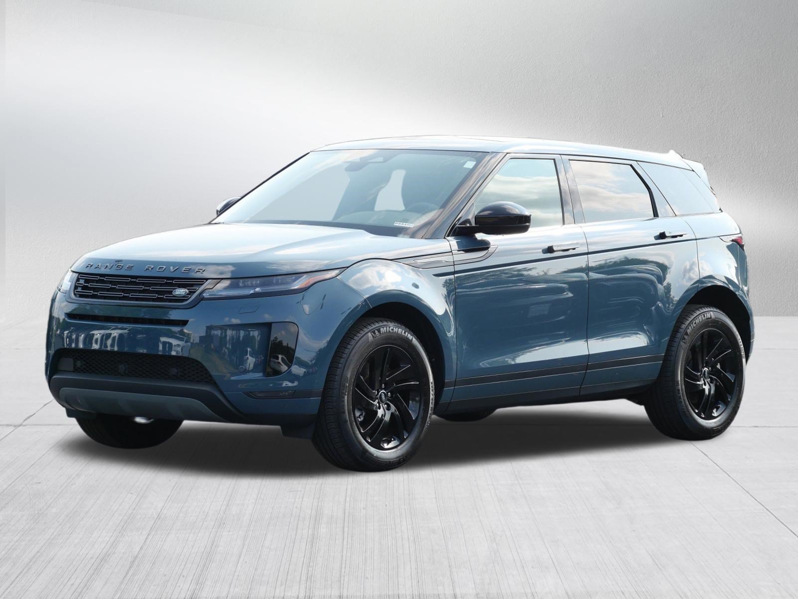 2026 Land Rover Range Rover Evoque