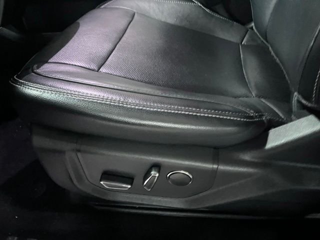 Used 2017 Red Ford Lariat image 23