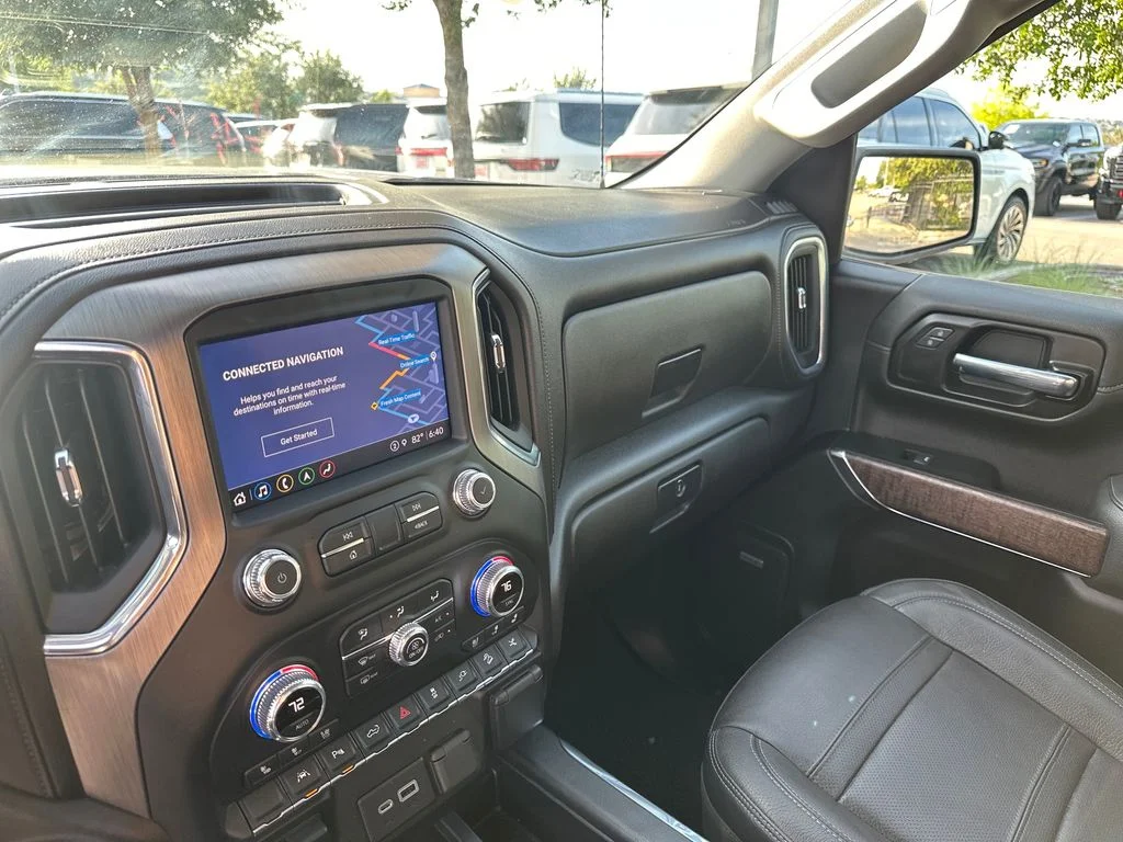 Used 2022 Gray GMC Denali image 22