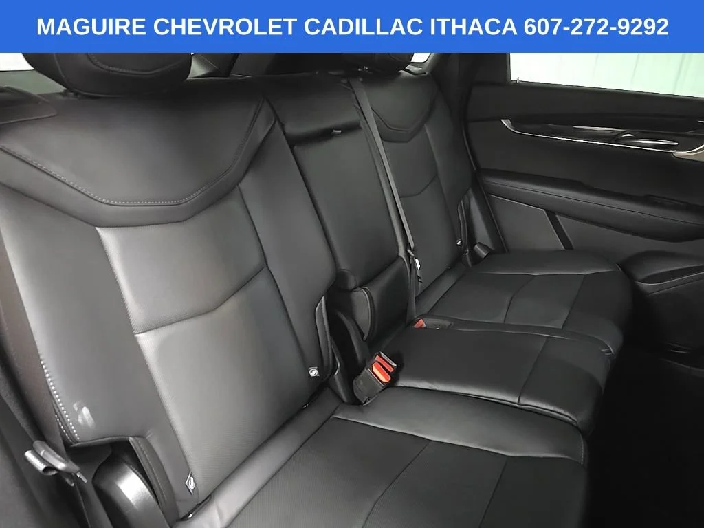 Used 2020 RADIANT SILVER METALLIC Cadillac Premium Luxury AWD image 17