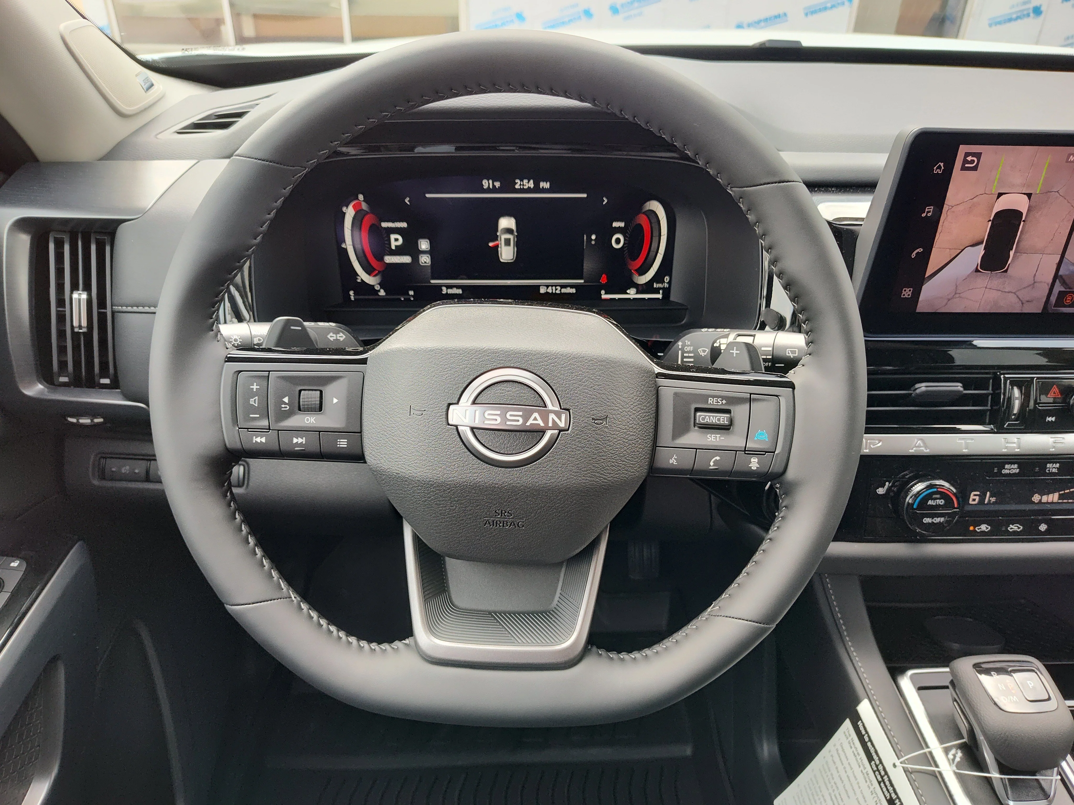 New 2026 Everest White Pearl TriCoat Nissan SL image 8