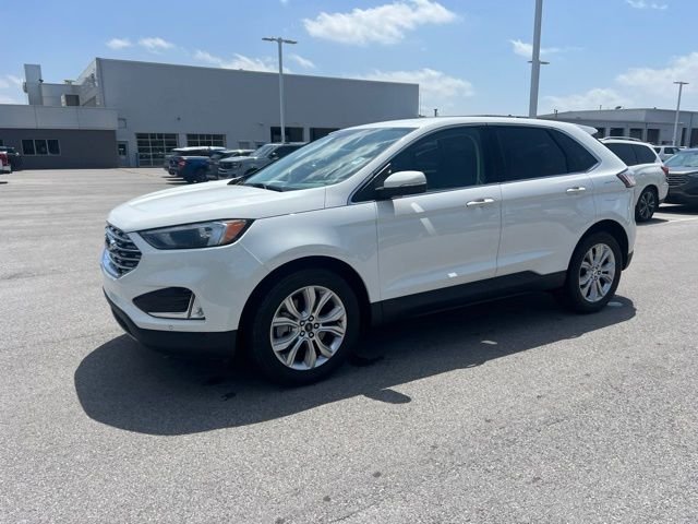 Used 2023 Star White Ford Titanium image 2