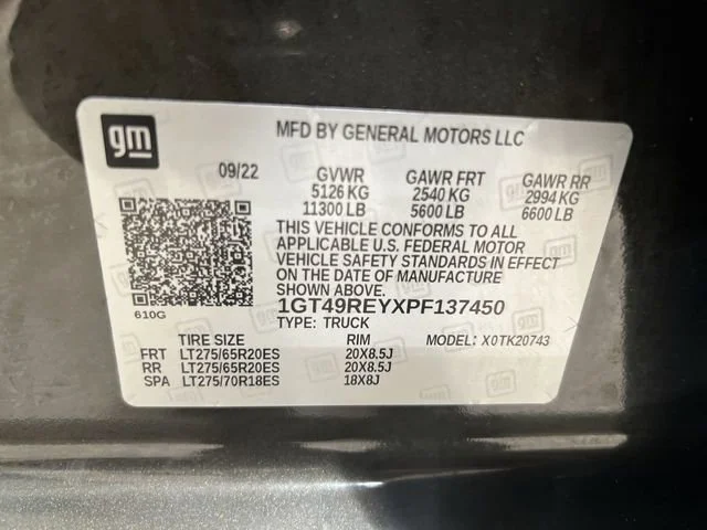 Used 2023 Forest Metallic GMC Denali image 31