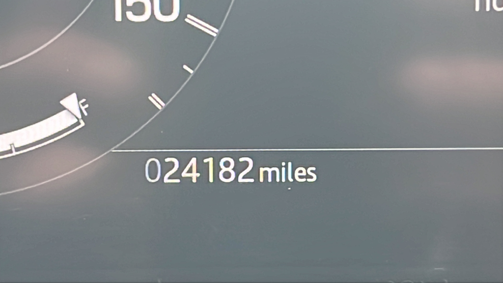 Used 2025 Black Land Rover S image 30