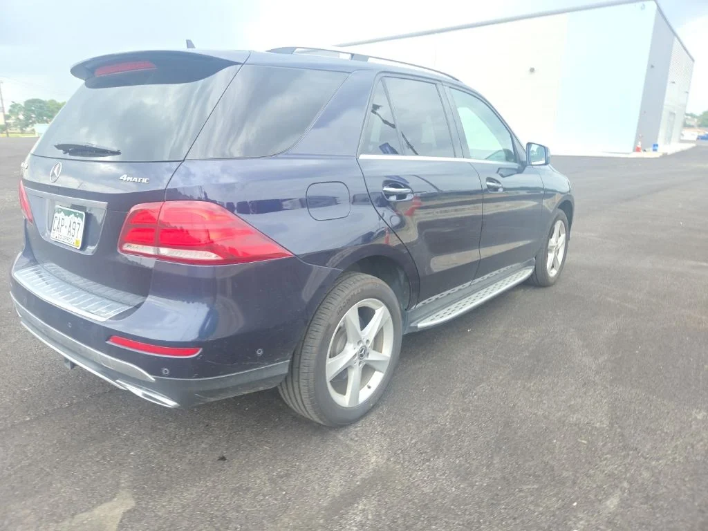 Certified Used 2018 Blue Mercedes-Benz GLE 350 image 10