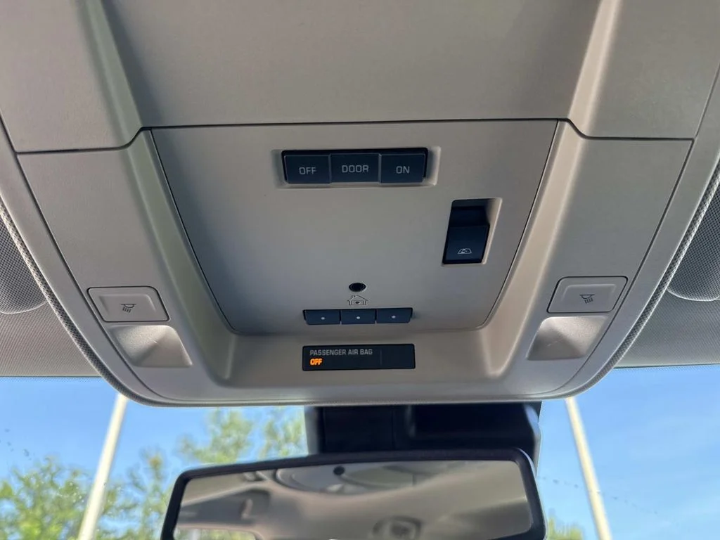 Used 2018 Red GMC SLT image 44